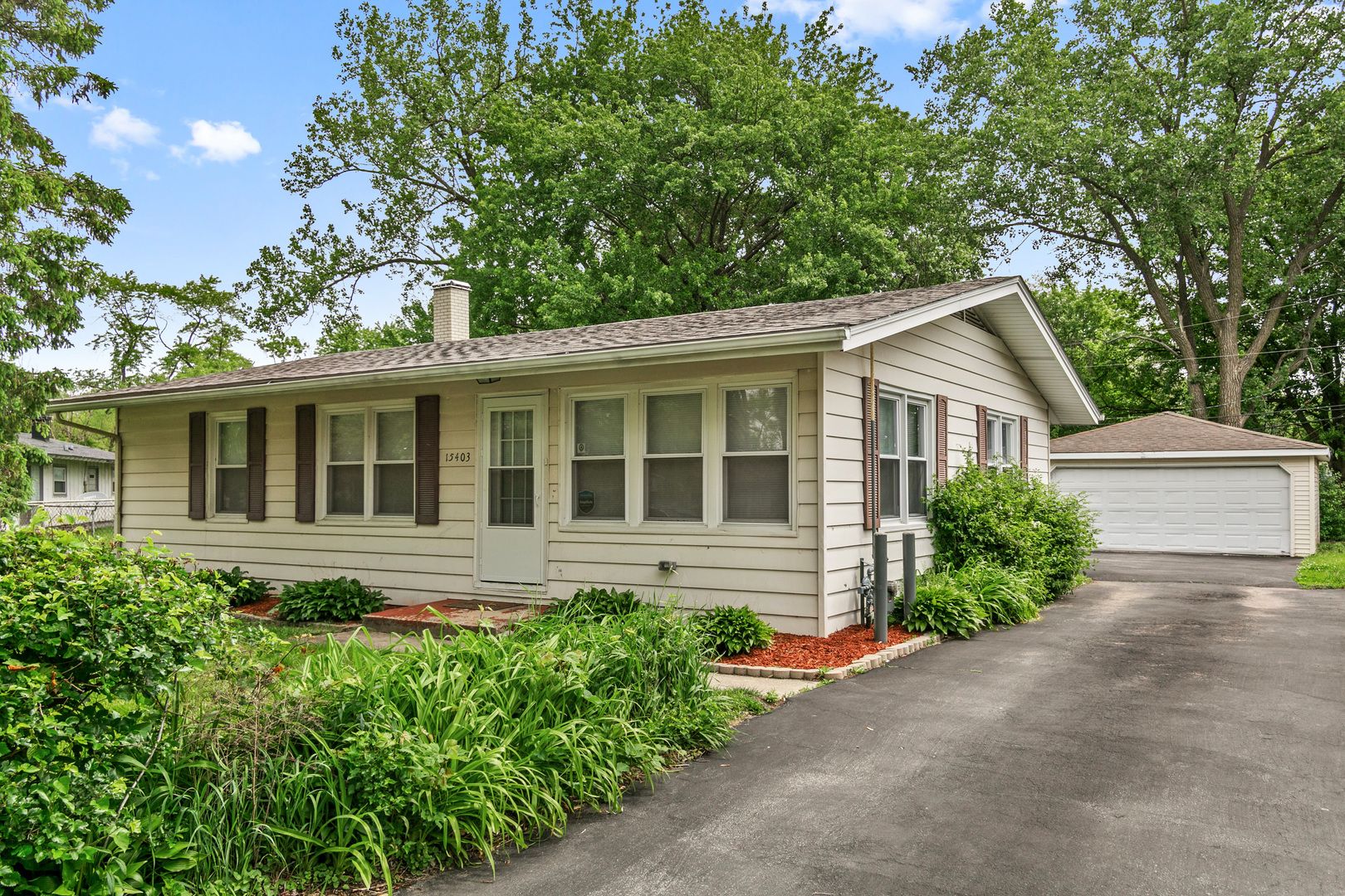 15403 Cherry Lane — Markham, IL 60428