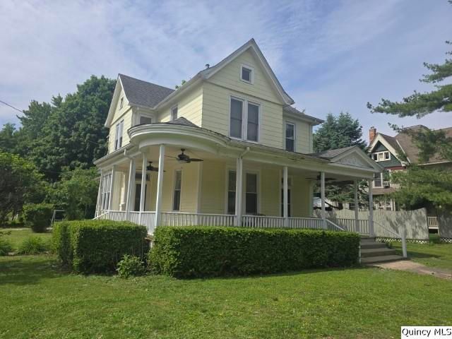 210 Main — Carthage, IL 62321-1258