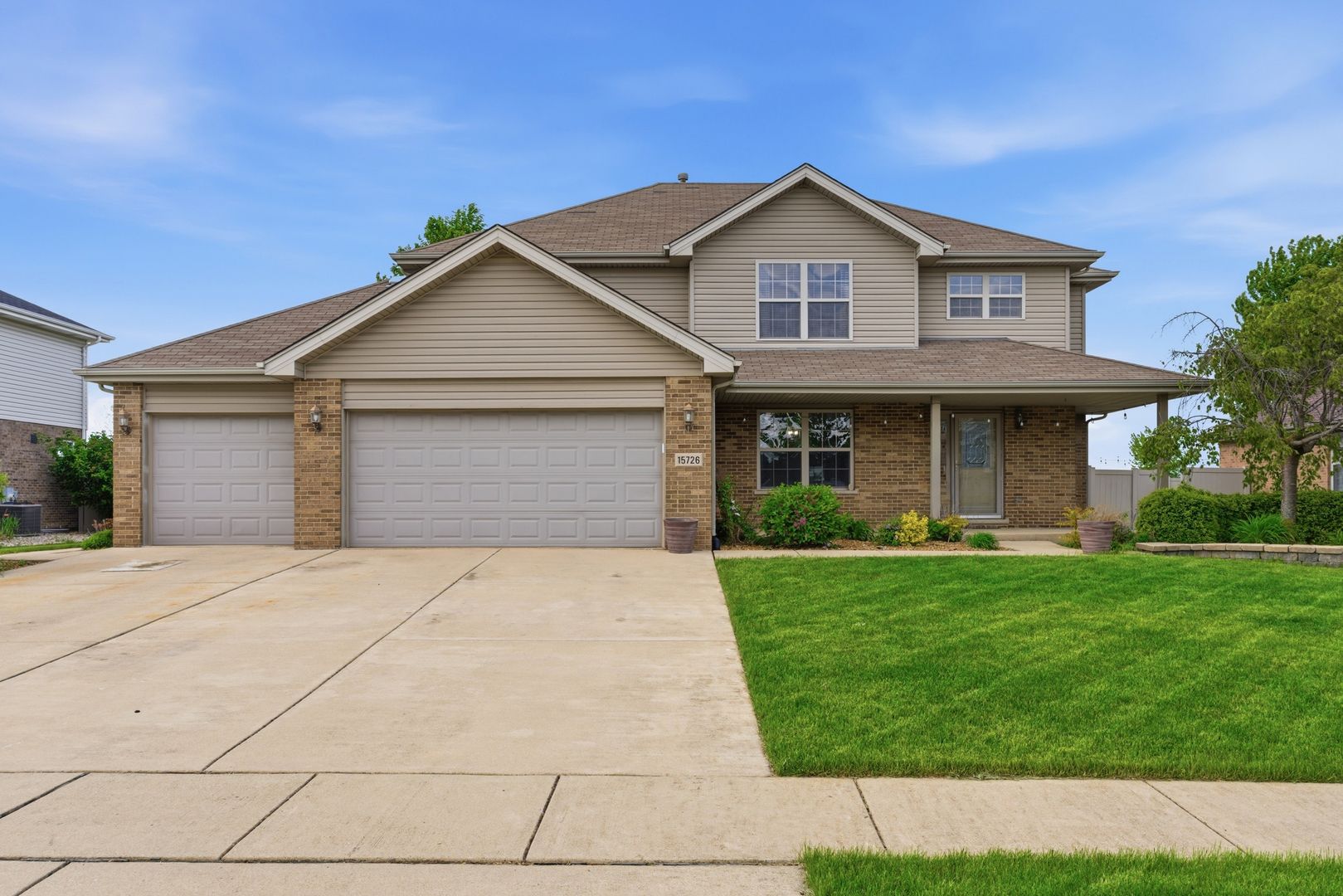 15726 Menominee Court — Manhattan, IL 60442