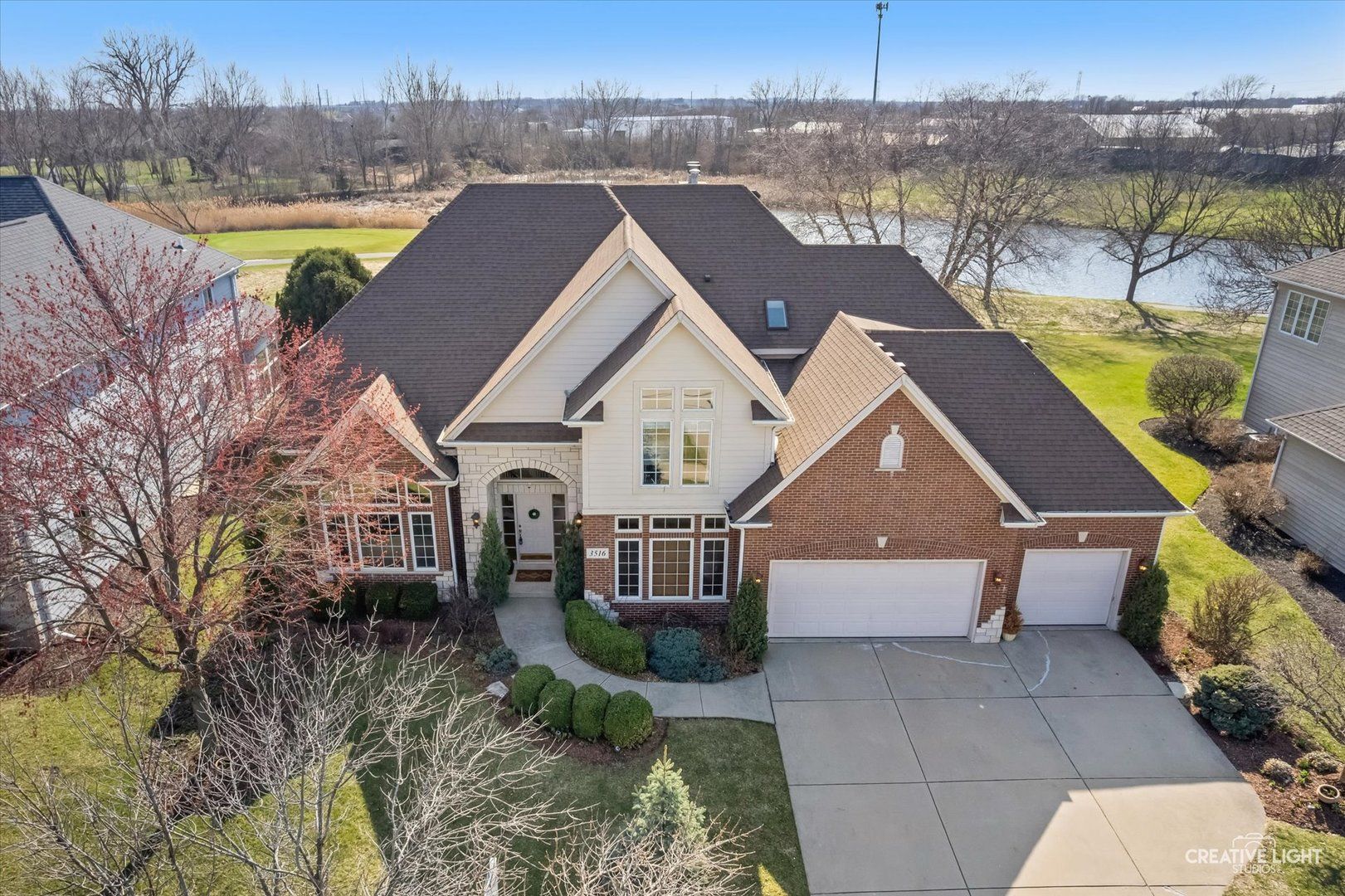 3516 White Eagle Drive — Naperville, IL 60564