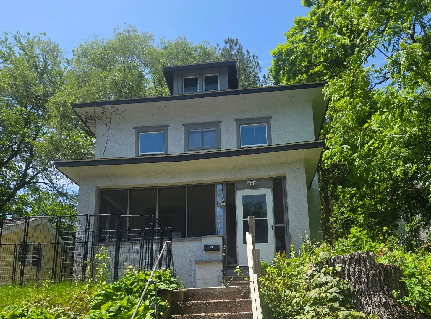 121 Dewhurst Street — Savanna, IL 61074