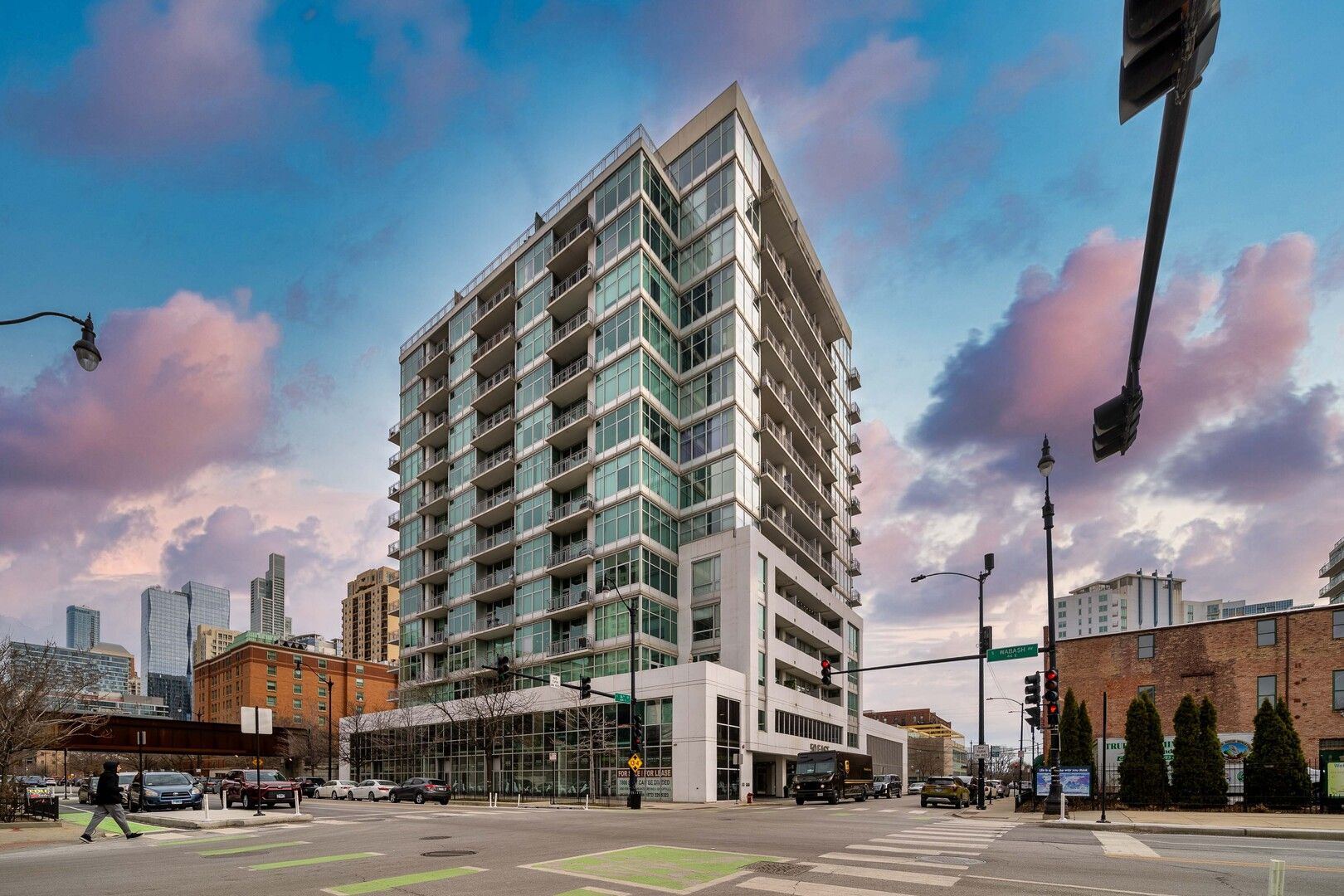 50 E 16th Street #312 — Chicago, IL 60616