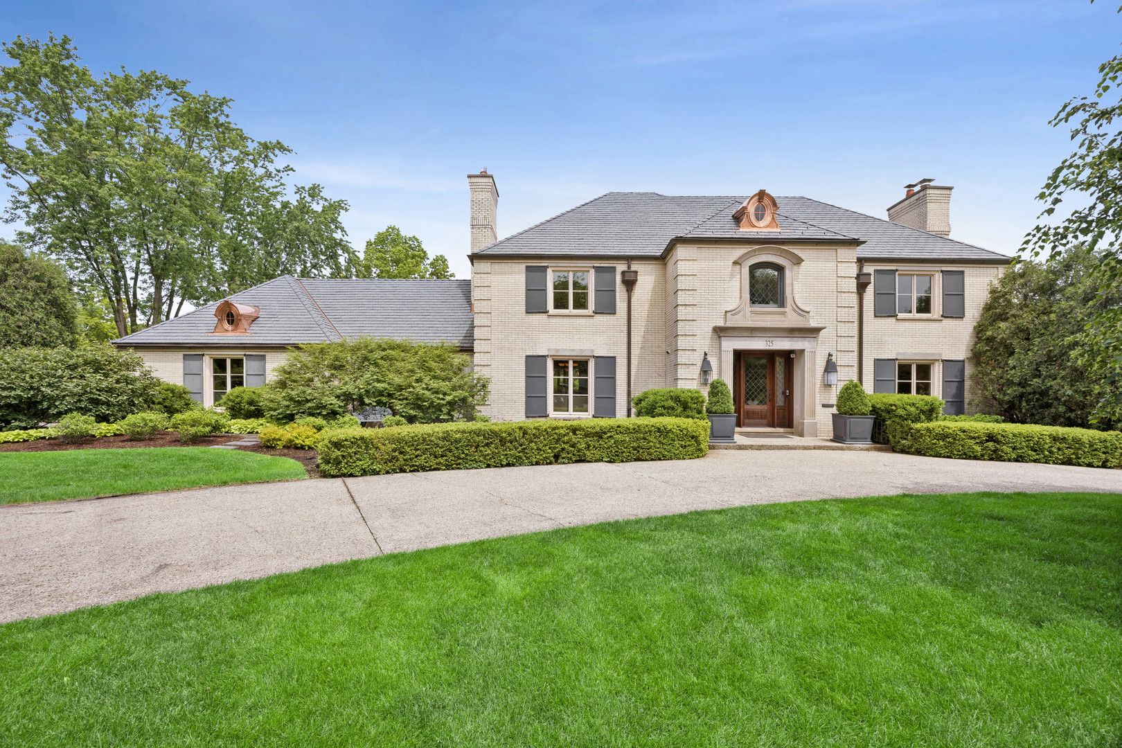 325 Princeton Road — Hinsdale, IL 60521