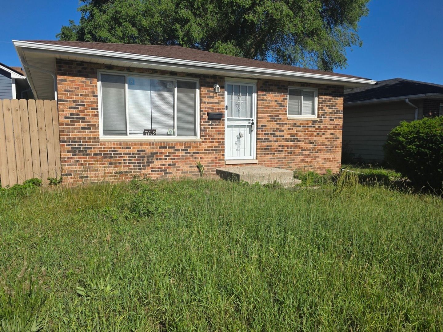 762 Newell Avenue — Calumet City, IL 60409
