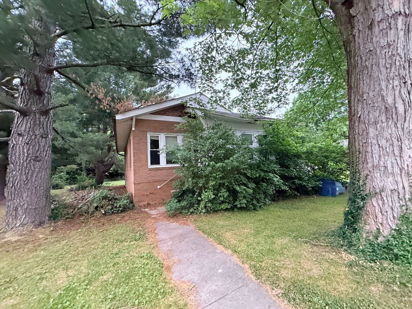 109 S Meadow Street — Royalton, IL 62983