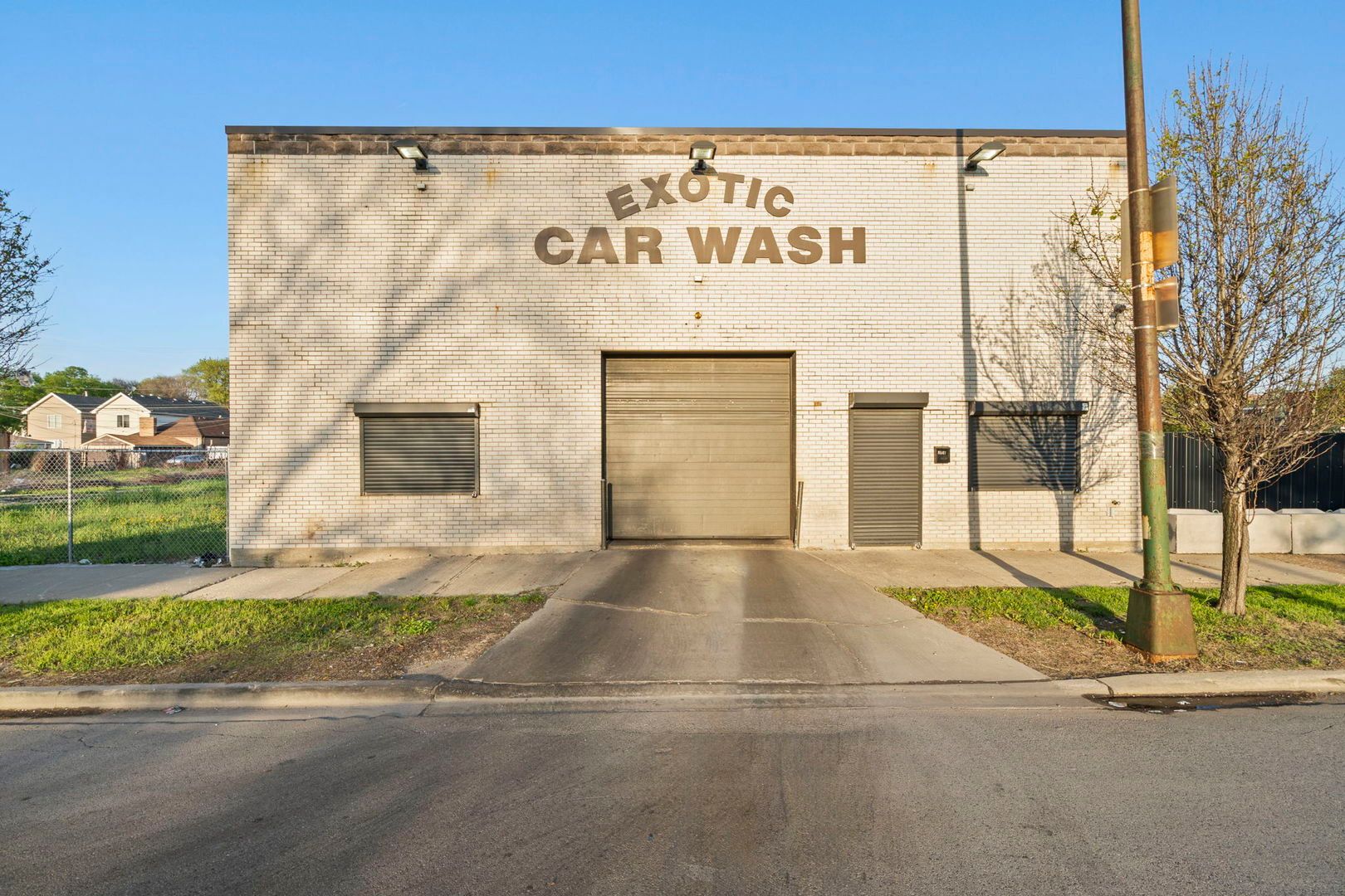 8249 S Stony Island Avenue — Chicago, IL 60617