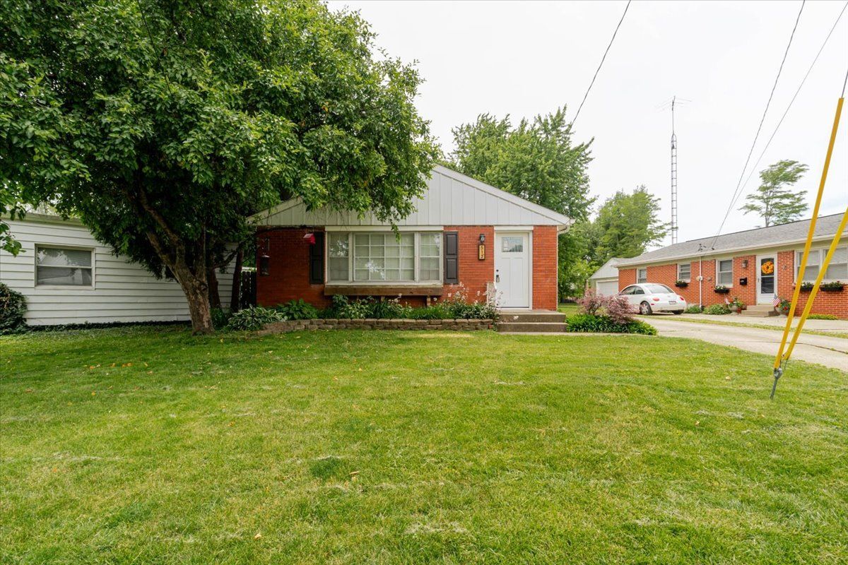 513 Maizefield Avenue — Bloomington, IL 61701