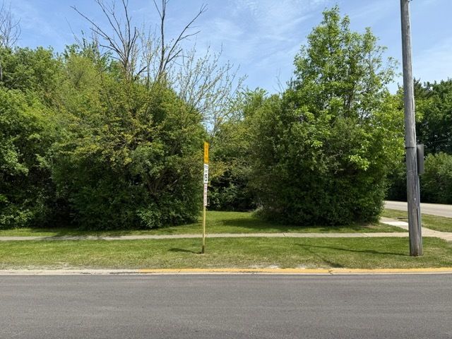 0 Greenview Avenue — Park City, IL 60085