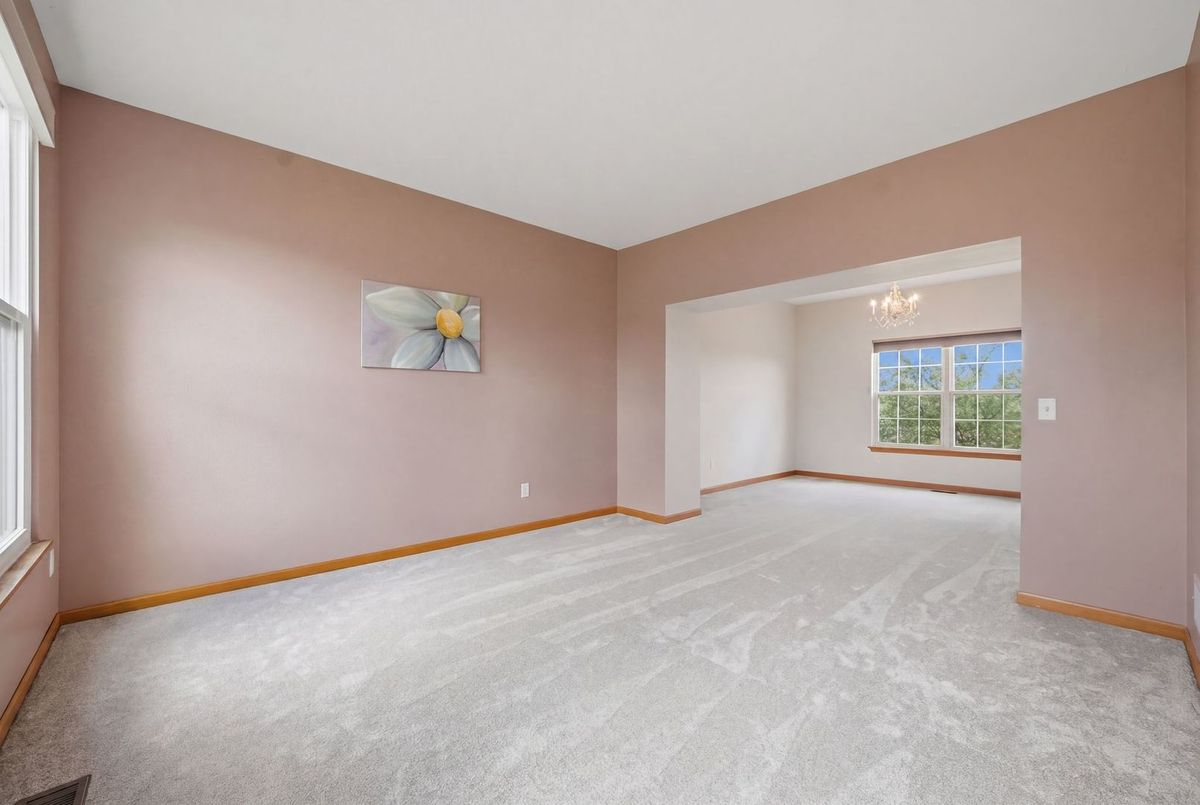 834 Spring Meadow Lane, Malta, IL 60150