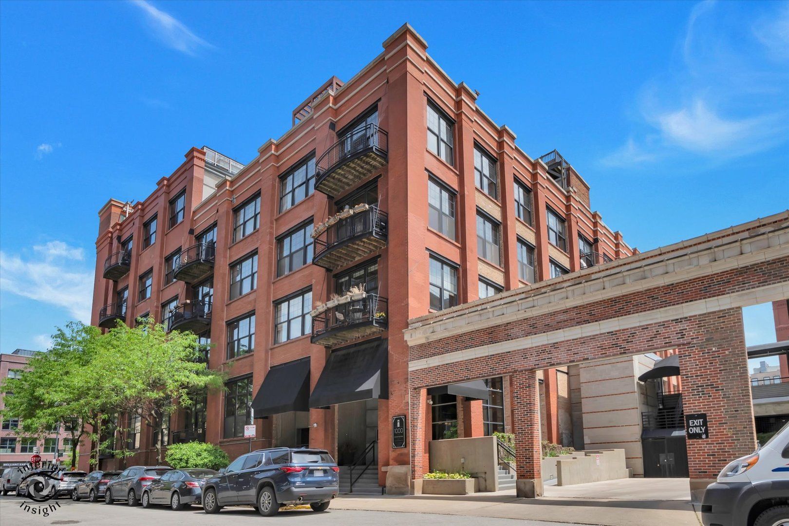 1000 W Washington Boulevard #240 — Chicago, IL 60607