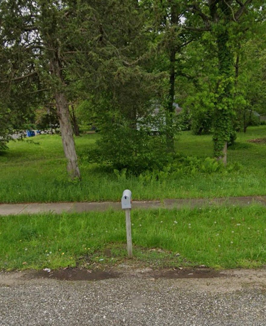808 Main Avenue — Cordova, IL 61242