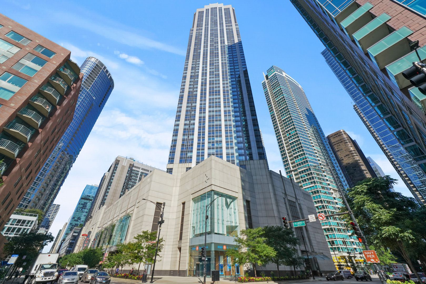 512 N McClurg Court #2309 — Chicago, IL 60611