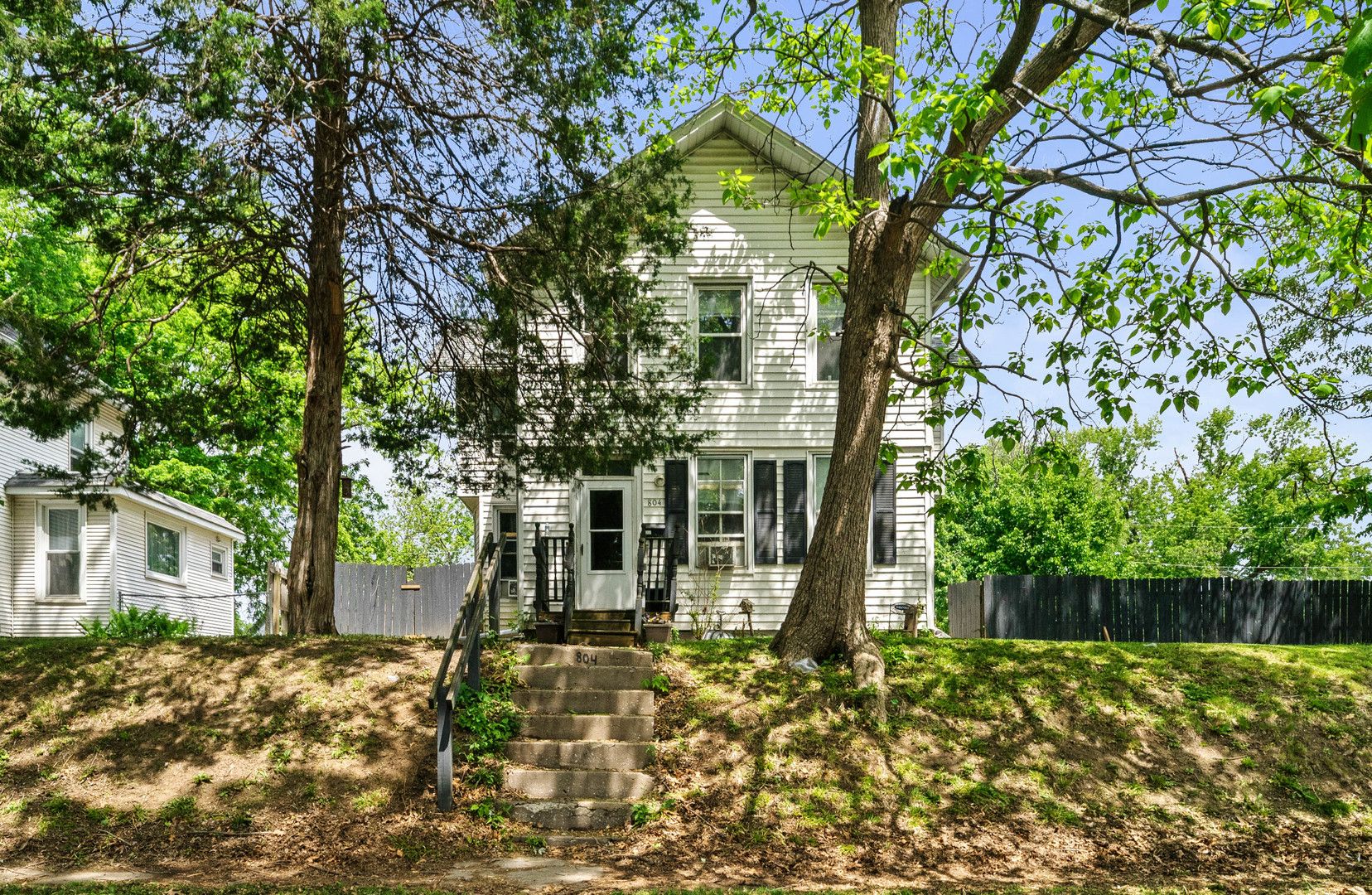 804 W 14th Street — Davenport, IA 52804