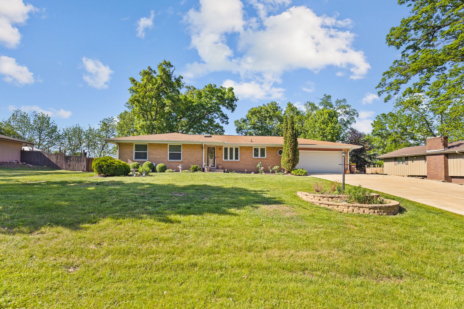 7632 Larwinn Drive — Rockford, IL 61107