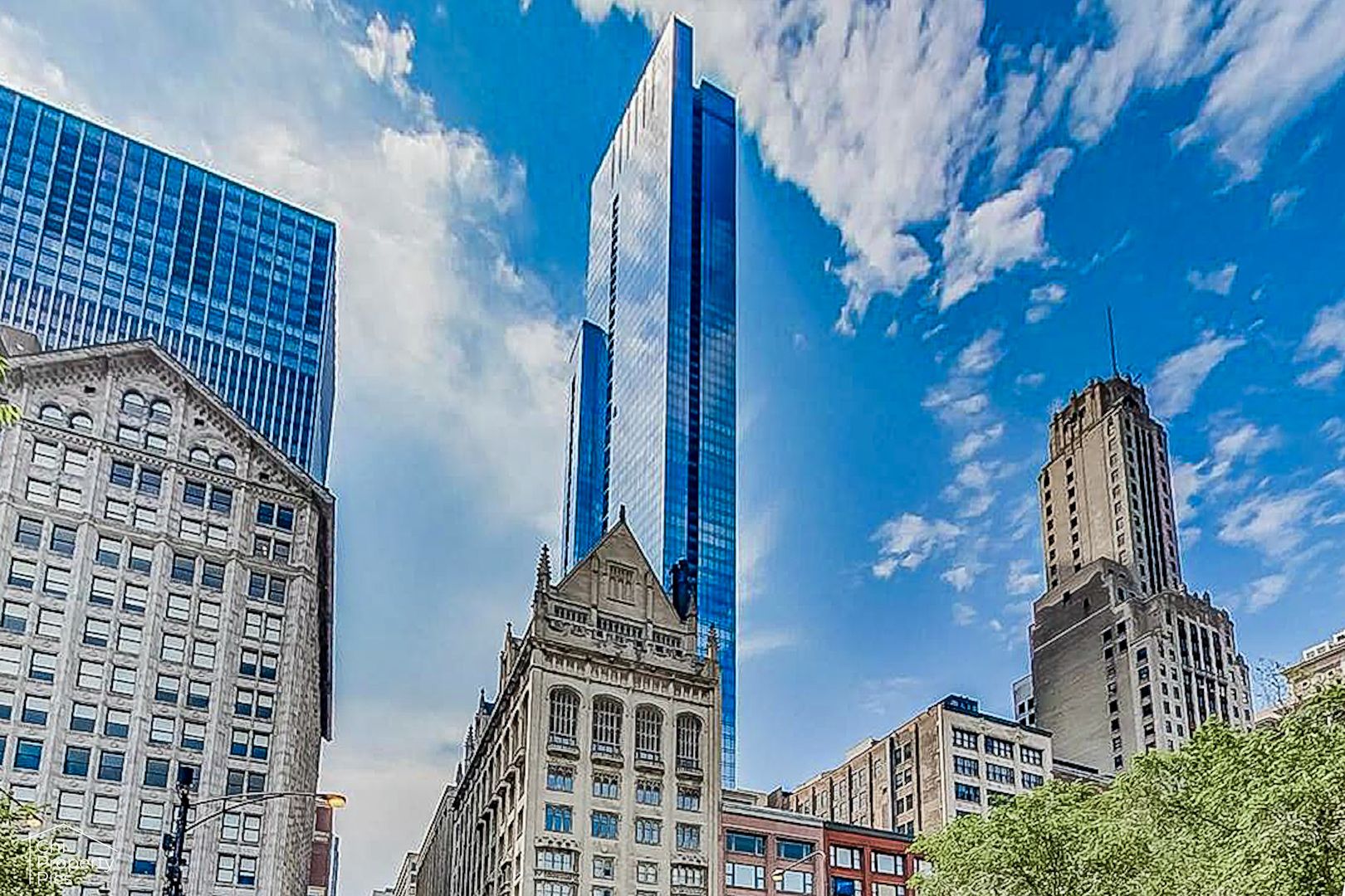 60 E Monroe Street #2403 — Chicago, IL 60603