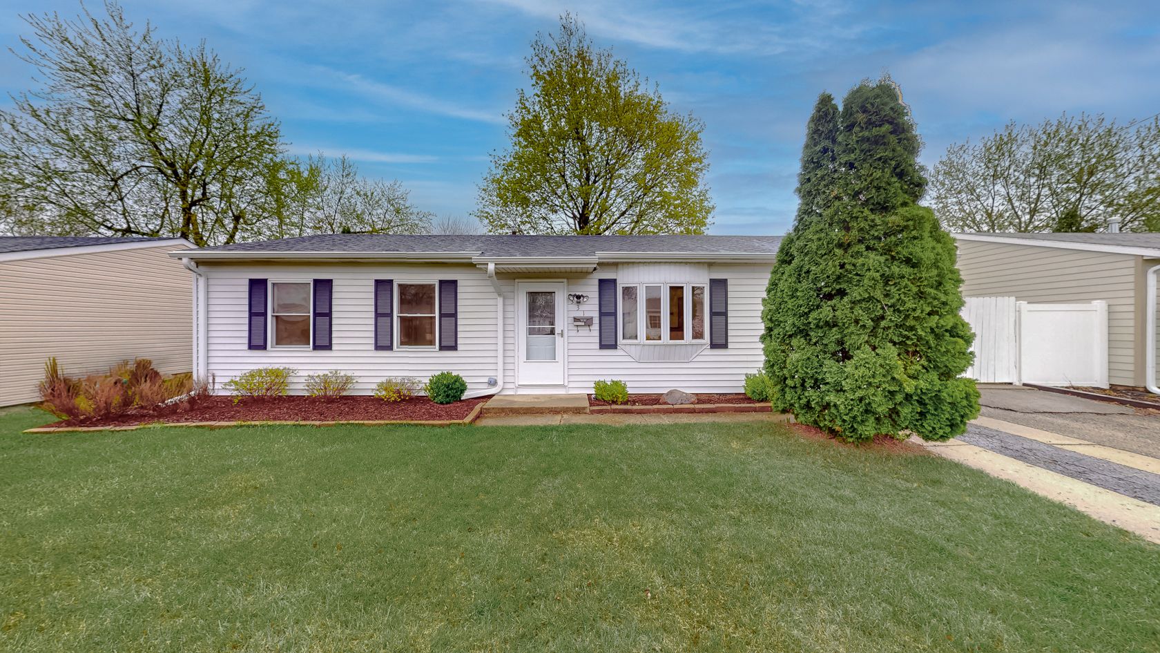 331 Fairfax Avenue — Romeoville, IL 60446