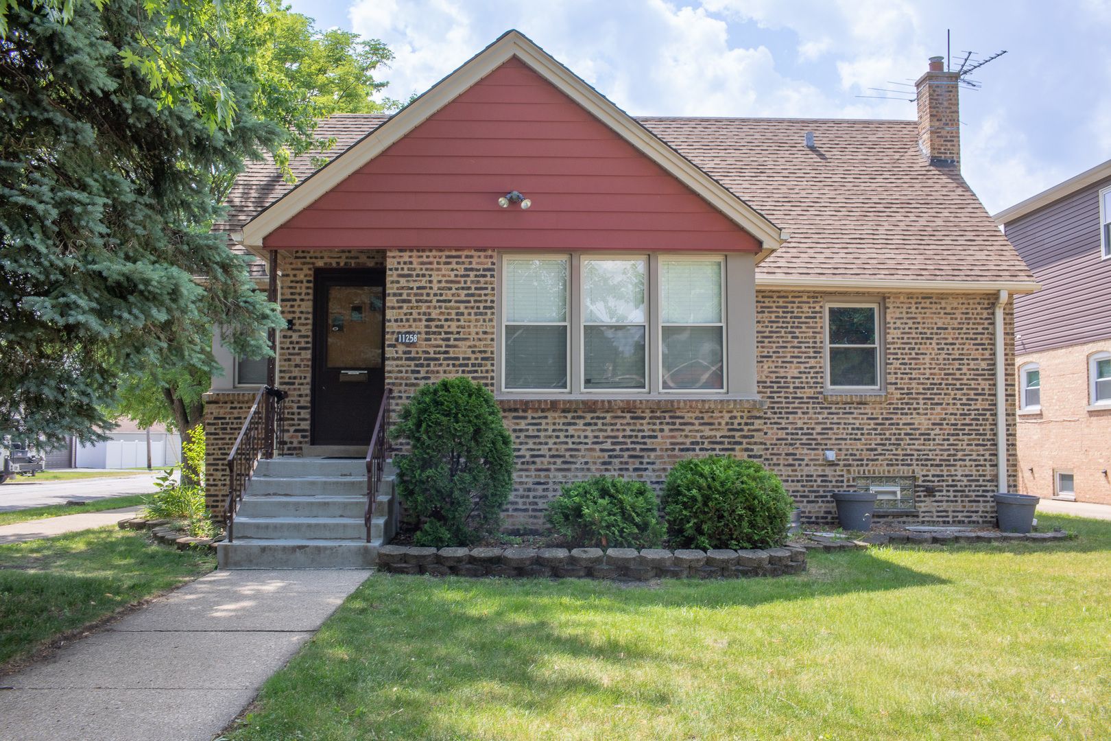 11258 S Albany Avenue — Chicago, IL 60655