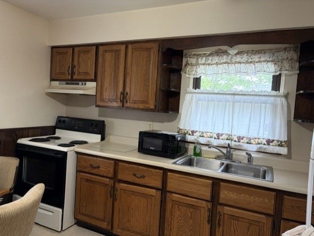 318 N 2nd Road, Tonica, IL 61370