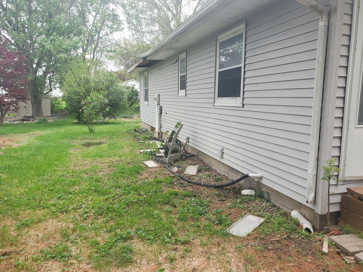 138 W 5th Avenue, Woodhull, IL 61490
