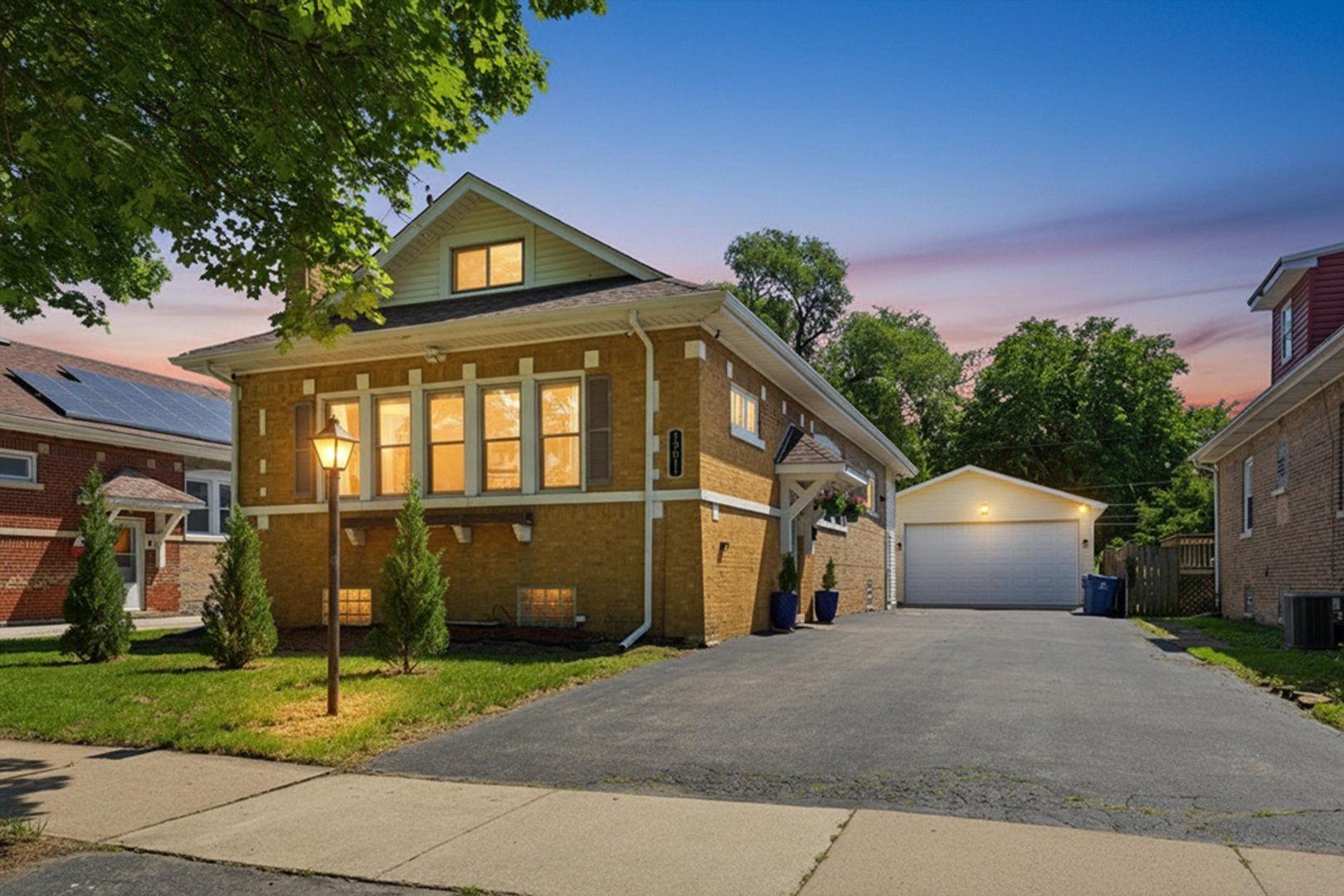 14611 Turner Avenue — Midlothian, IL 60445