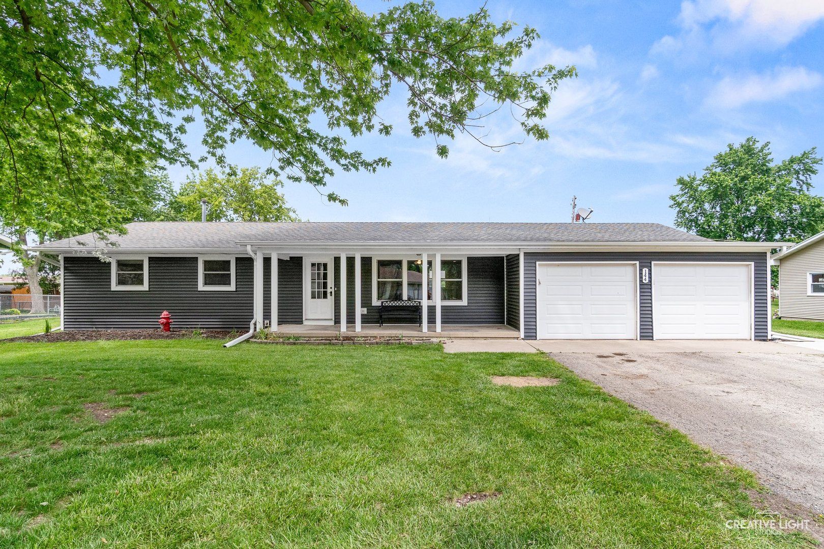 144 E Grant Street — Leland, IL 60531