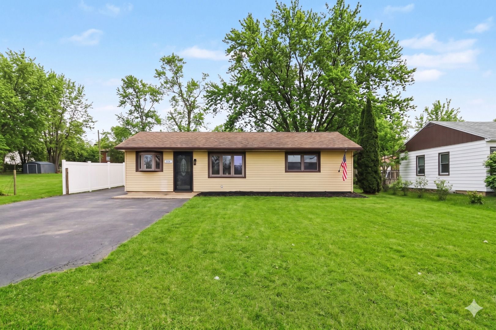 629 Thornton Street — Lockport, IL 60441