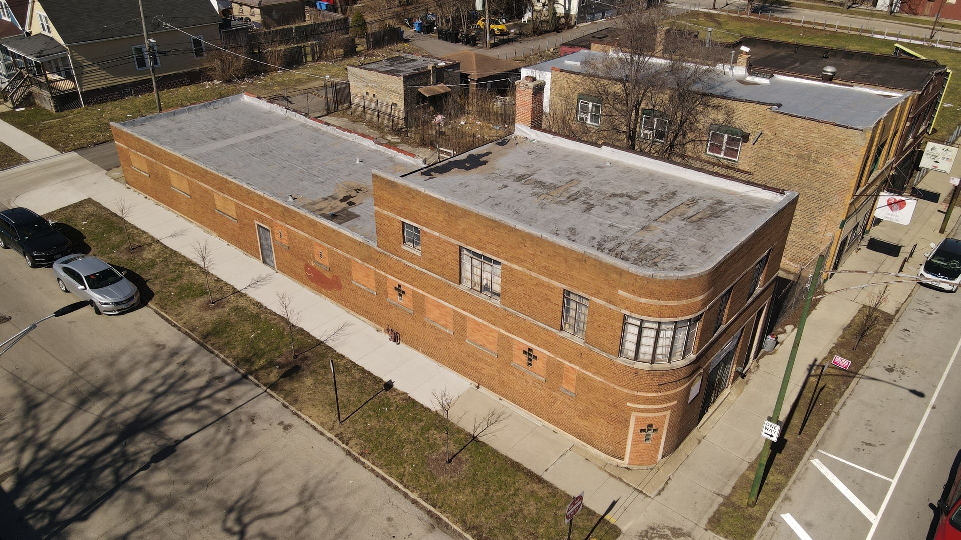 7326 S Racine Avenue — Chicago, IL 60636