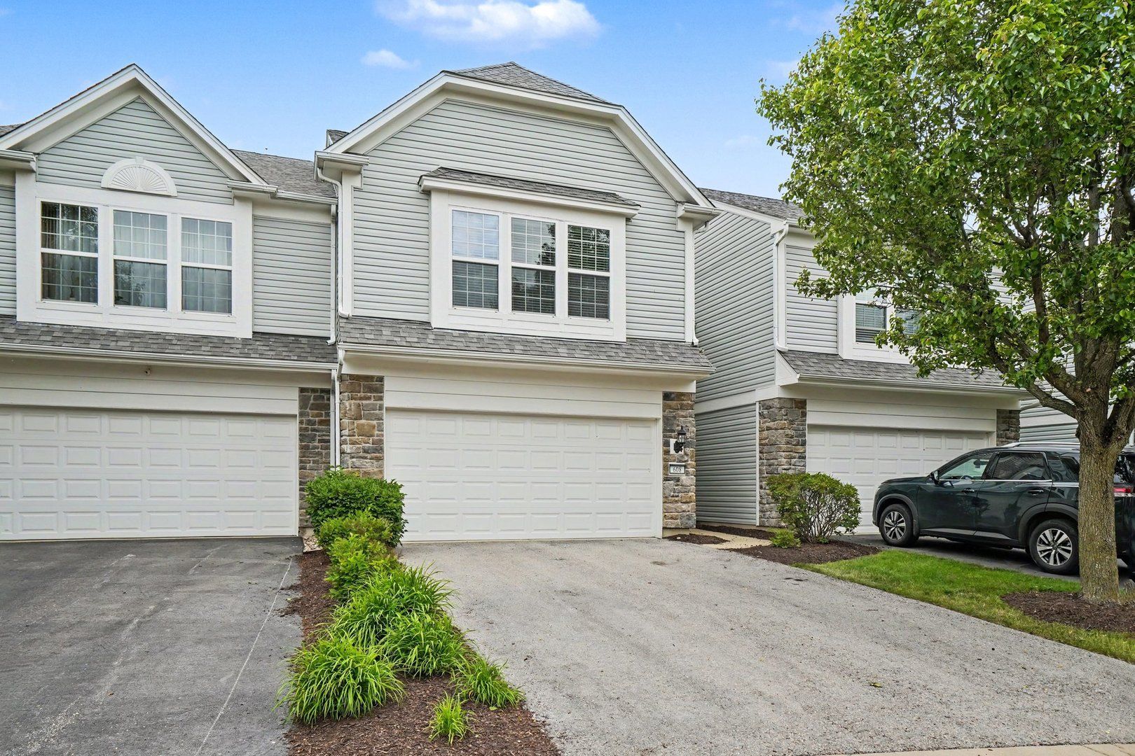 608 Hawley Drive — Oswego, IL 60543