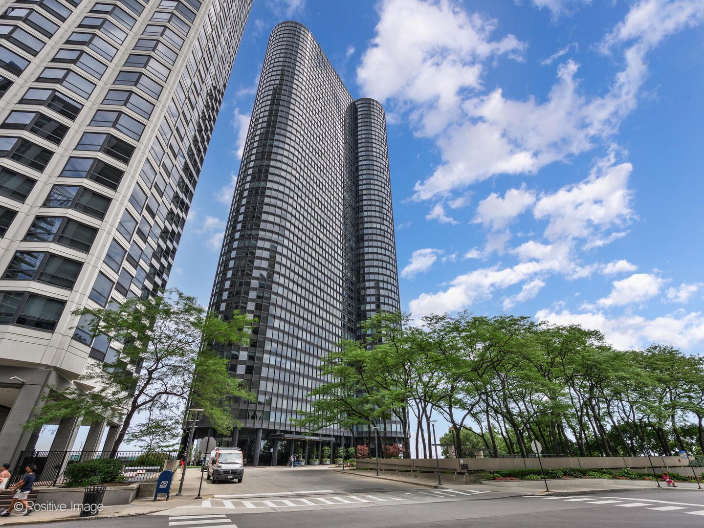 155 N HARBOR Drive #3910 — Chicago, IL 60601