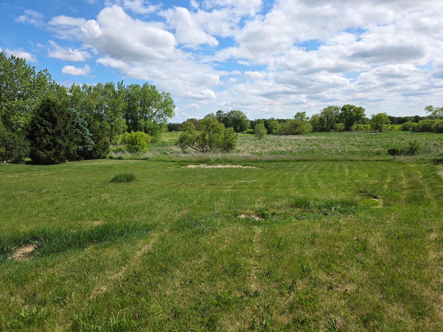 1375 Pheasant Trail — Hampshire, IL 60140