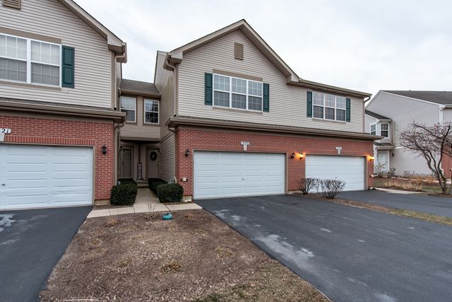 1323 W Crane View Court — Round Lake, IL 60073