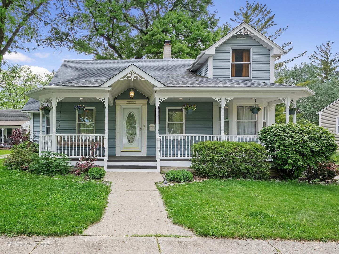 225 S Grant Street — Westmont, IL 60559