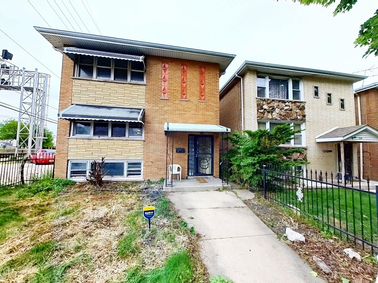 7448 S Maplewood Avenue — Chicago, IL 60629