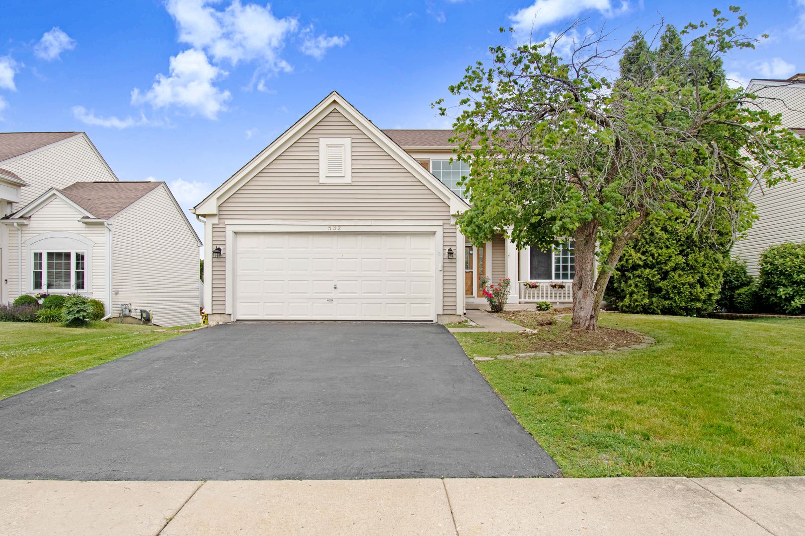 532 Rose Lane — Bartlett, IL 60103