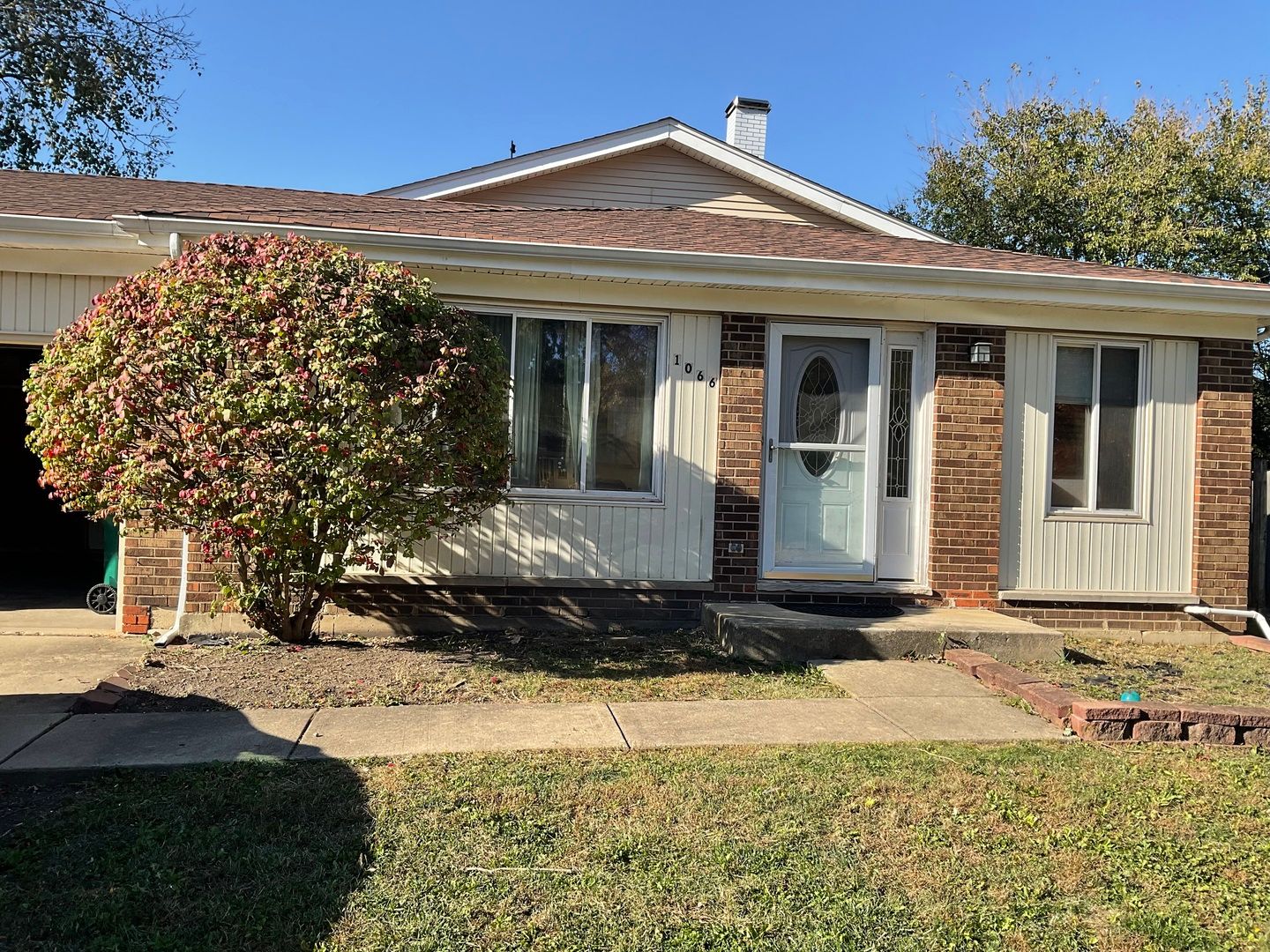 1066 Foxworth Boulevard — Lombard, IL 60148