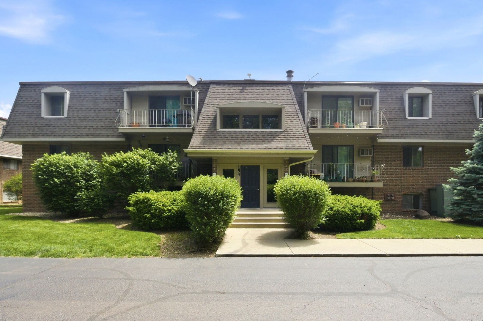 154 E Bailey Road #D — Naperville, IL 60565