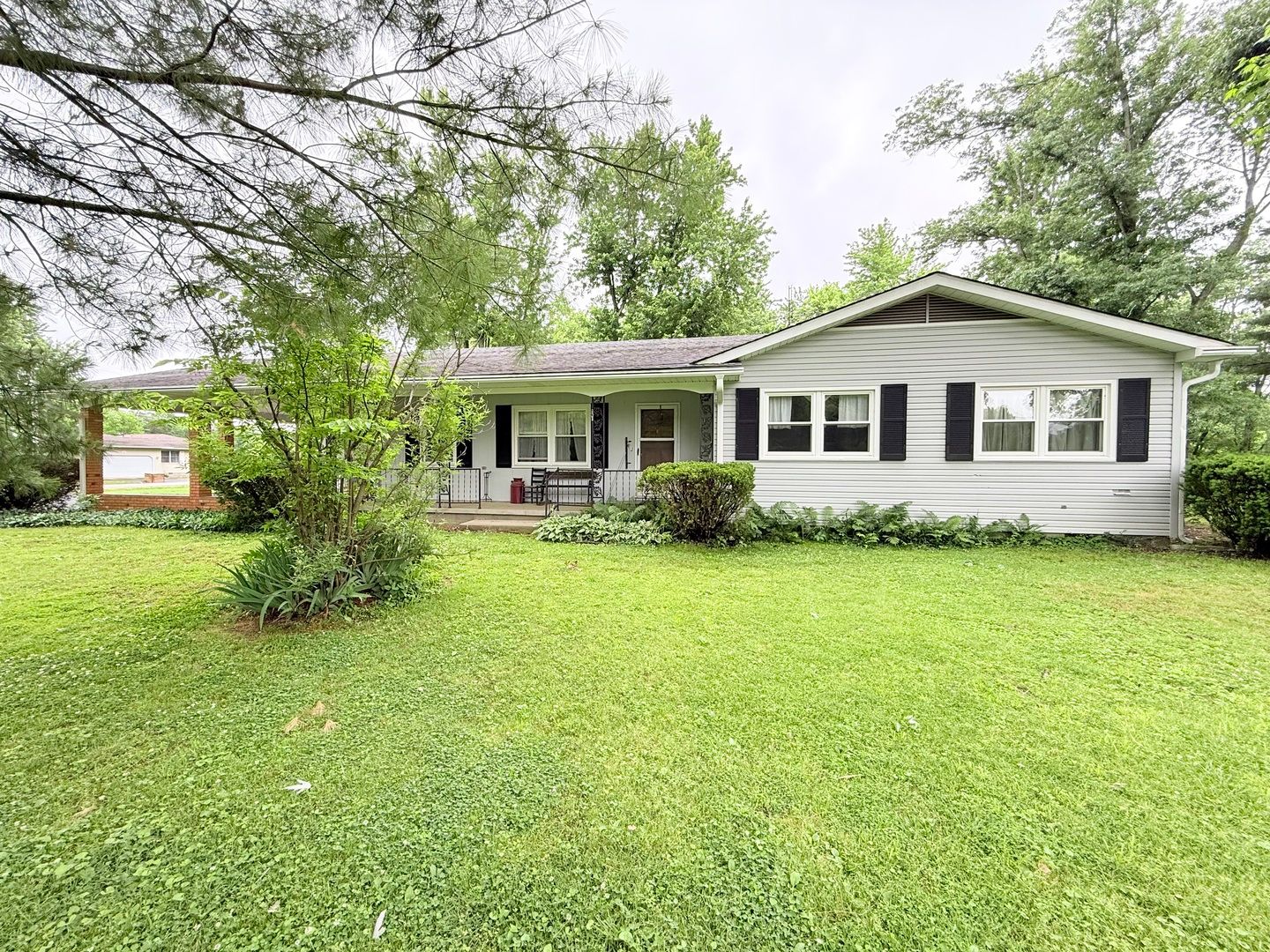 100 Magnolia Street — Harrisburg, IL 62946