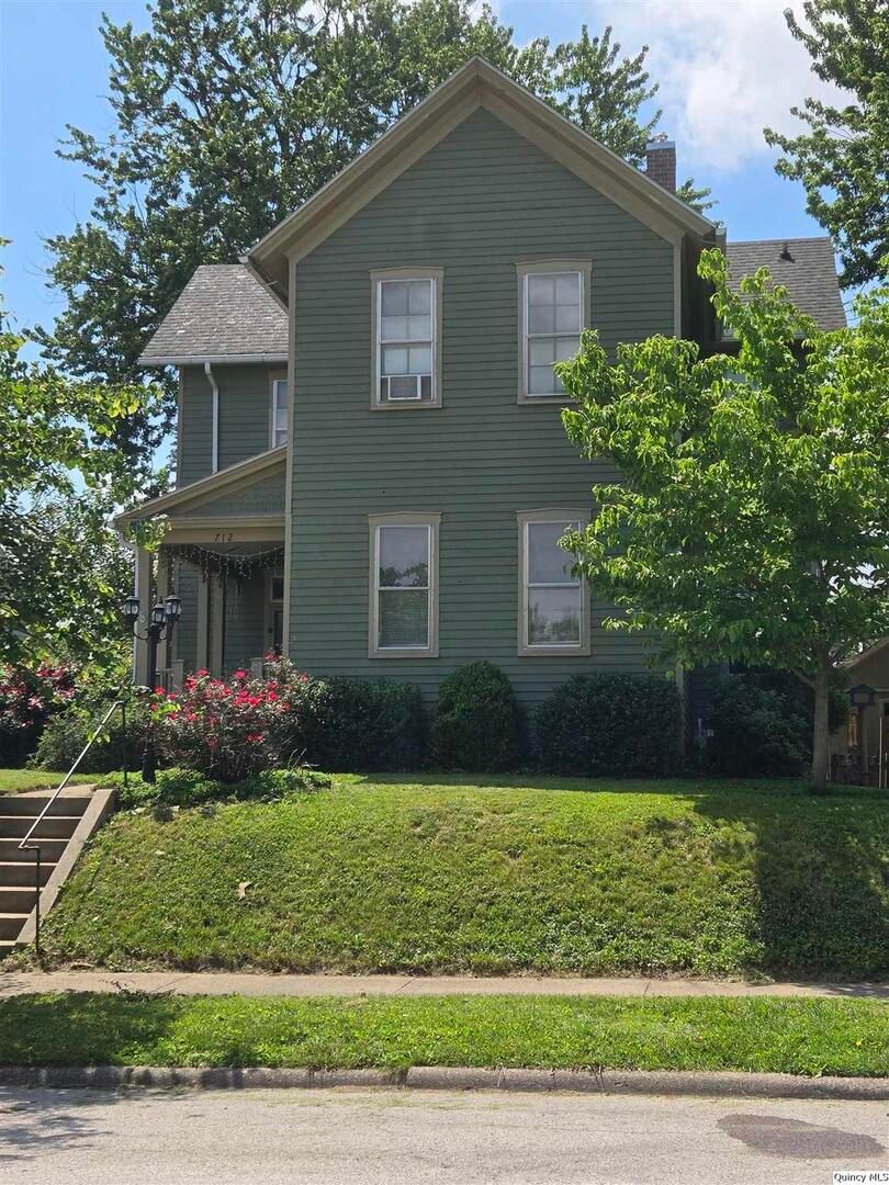 712 S 19th — Quincy, IL 62301