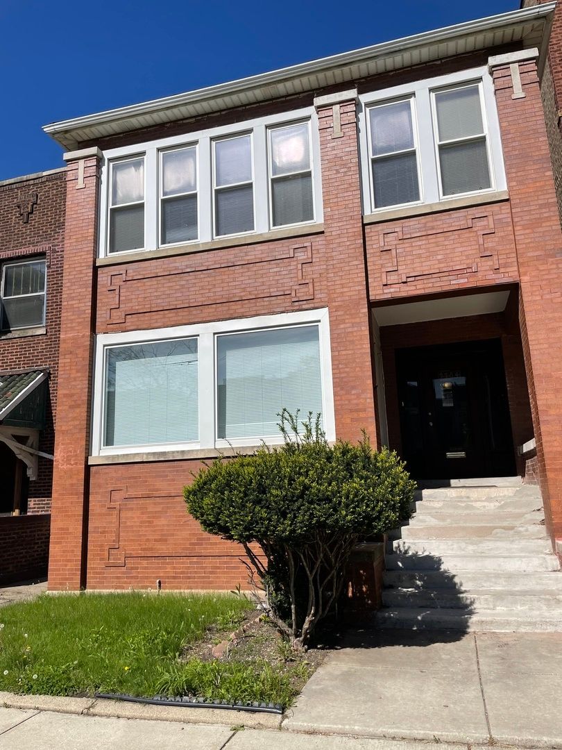 7704 S Carpenter Street — Chicago, IL 60620