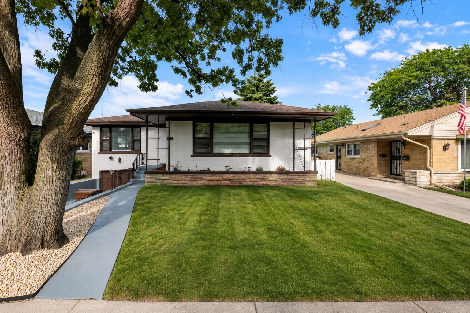9539 Lorel Avenue — Skokie, IL 60077