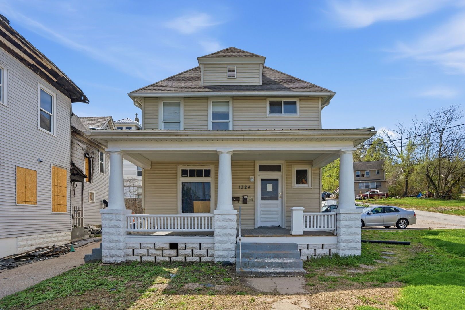 1324 7th Avenue — Moline, IL 61265