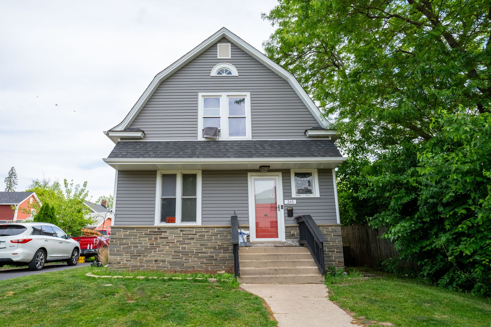 265 Slade Avenue — Elgin, IL 60120