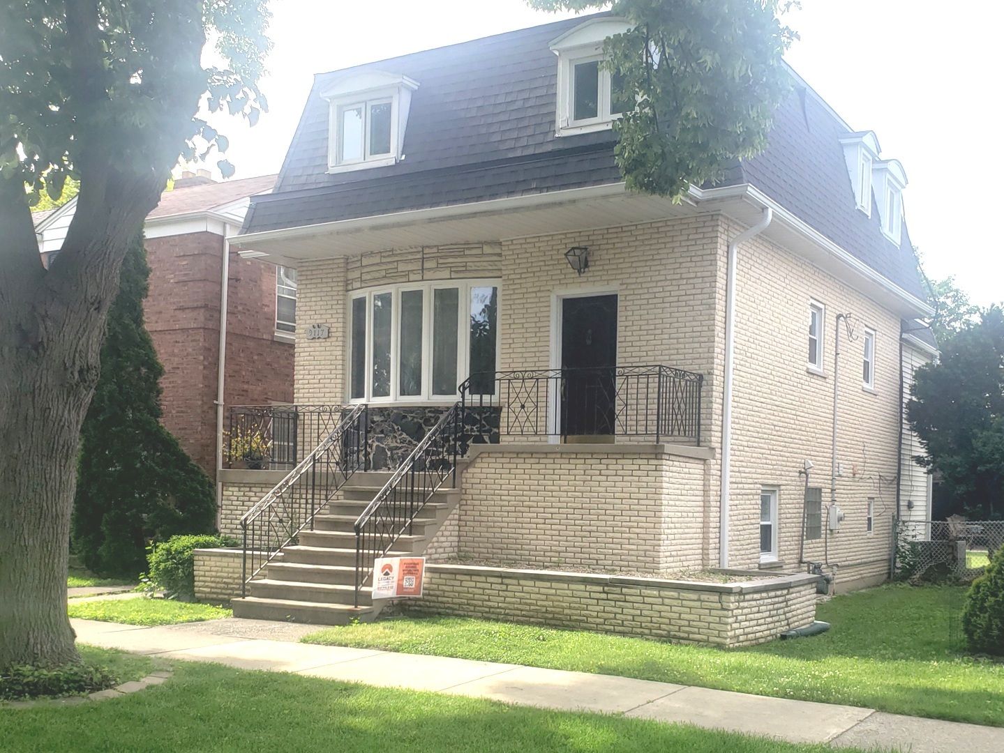 9117 Grant Avenue — Brookfield, IL 60513