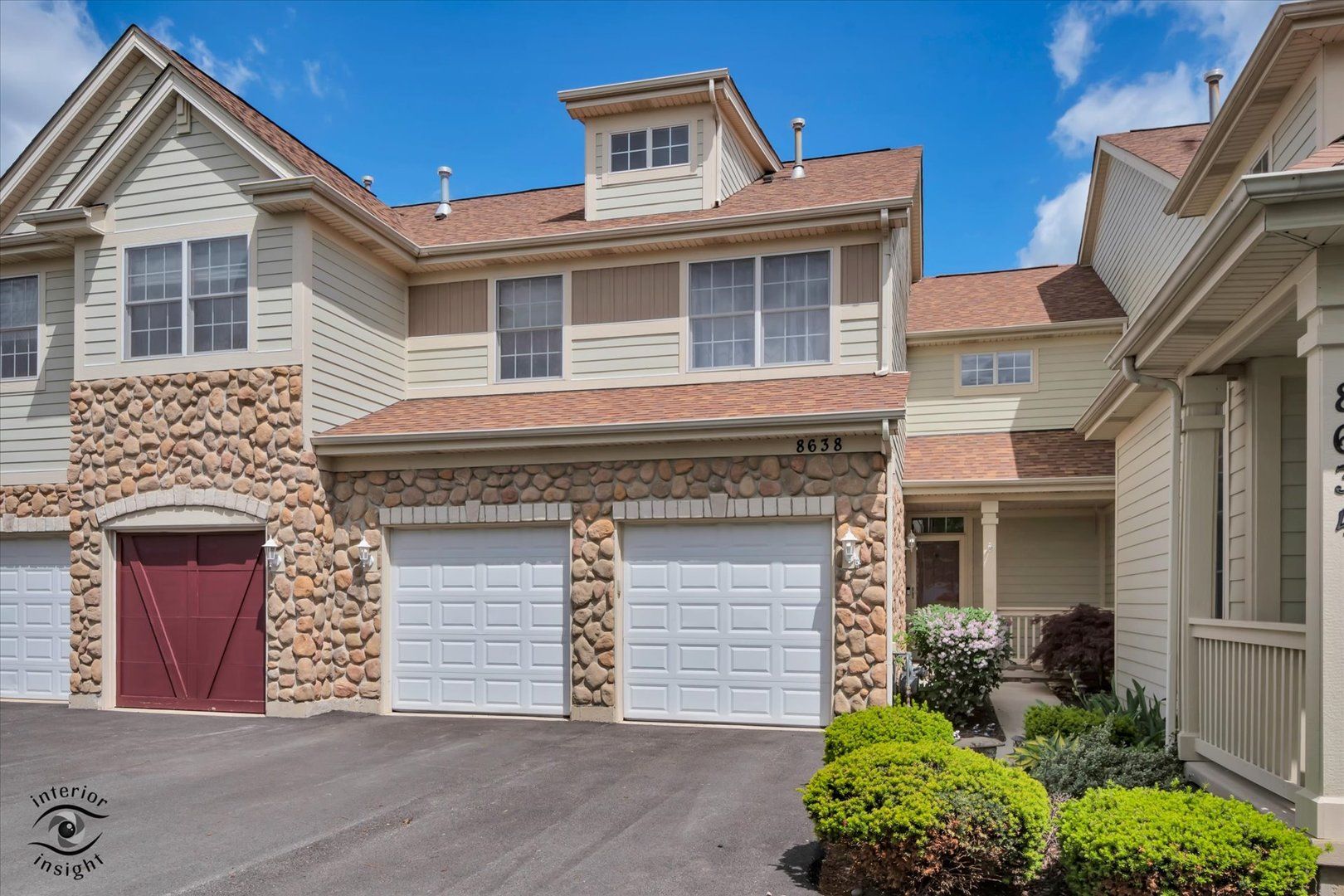 8638 SADDLEBRED Court — Frankfort, IL 60423
