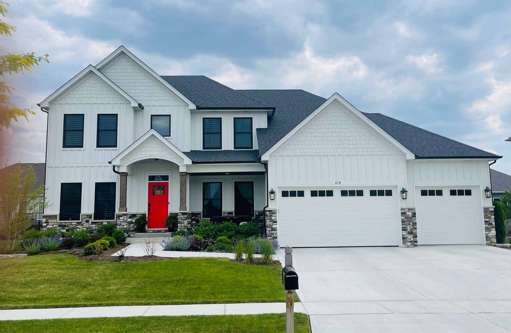 677 Cumberland Lane — Oswego, IL 60543
