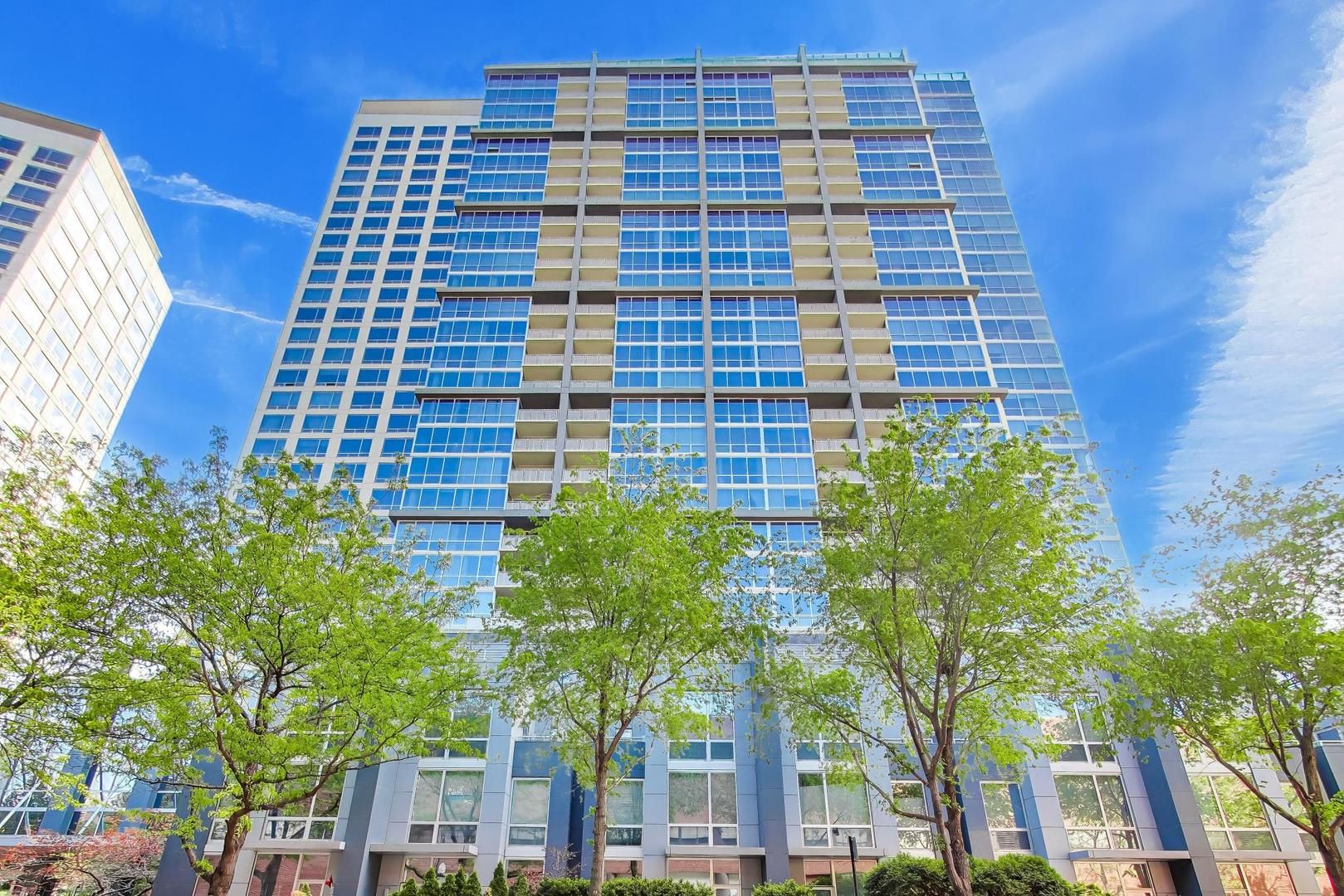 1901 S Calumet Avenue #1206 — Chicago, IL 60616