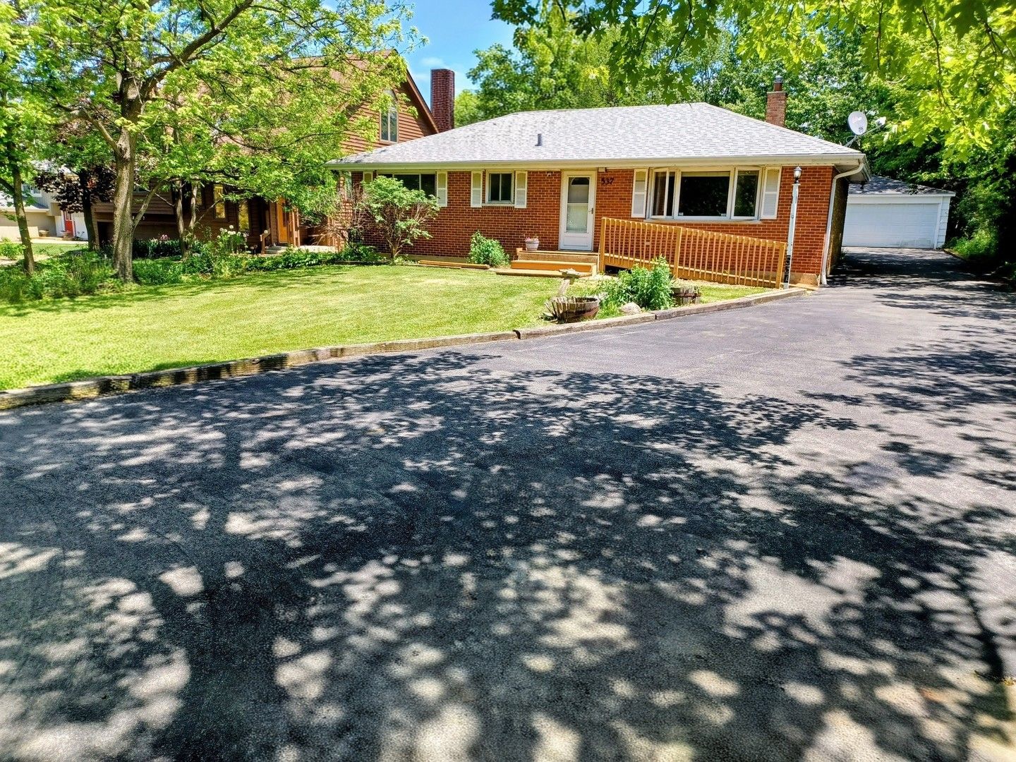 N537 Sunset Avenue — West Chicago, IL 60185