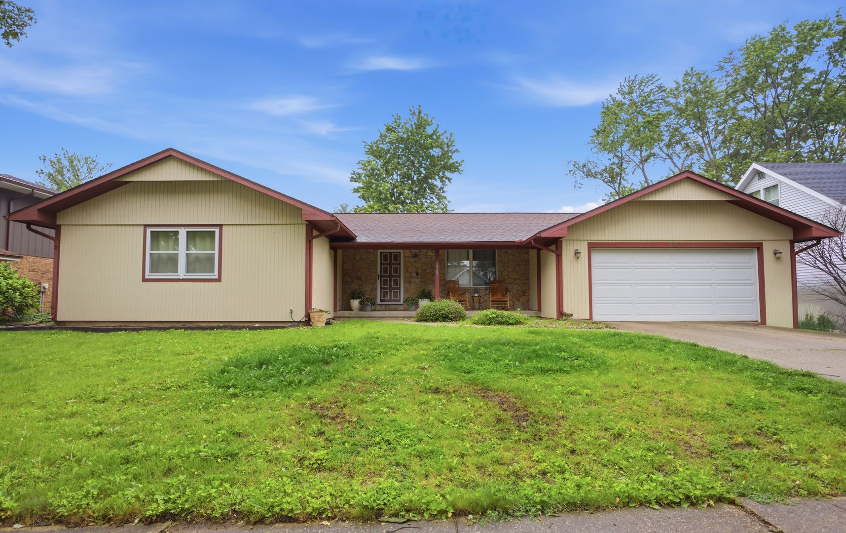 2307 Boudreau Drive — Urbana, IL 61801