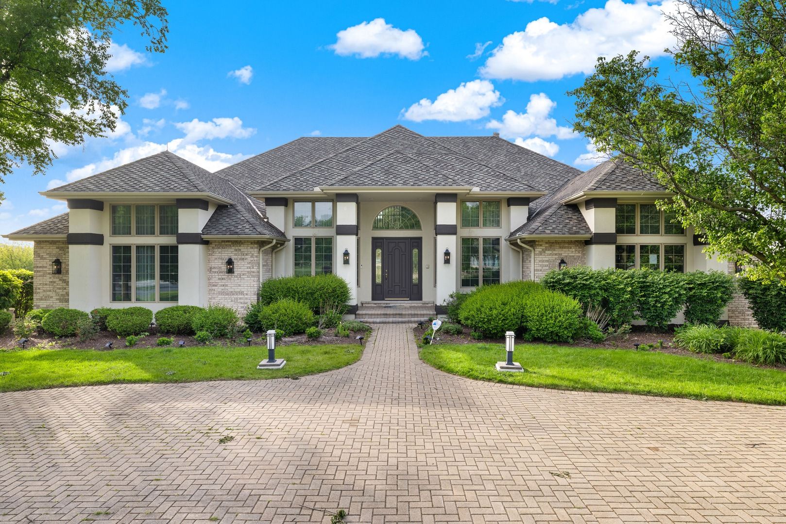 101 Windmill Road — Orland Park, IL 60467