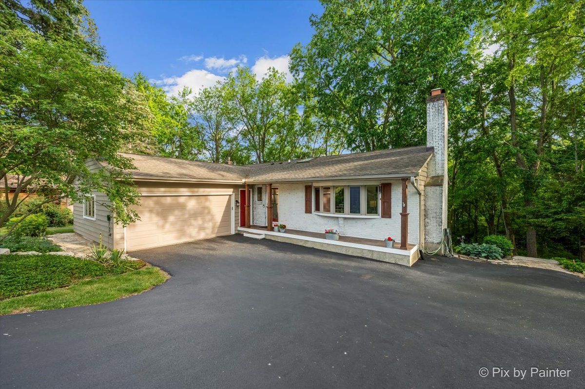 732 Hillside Court — Algonquin, IL 60102